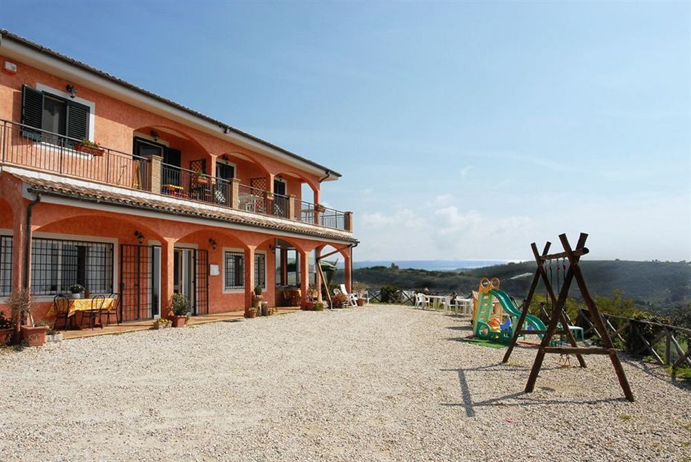 Villa I Cardinali à Santa Marinella Extérieur photo